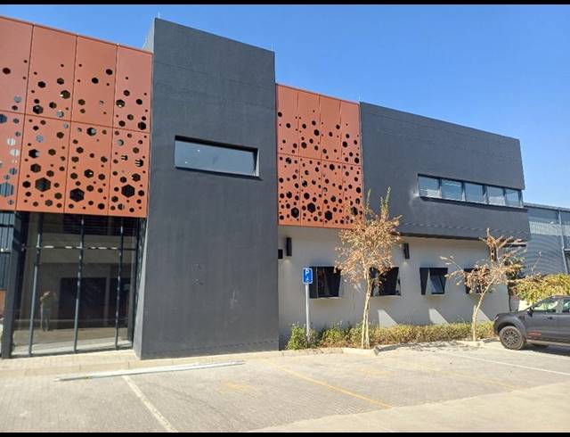 INDUSTRIAL PROPERTY TO RENT IN SAMRAND BUSINESS PARK